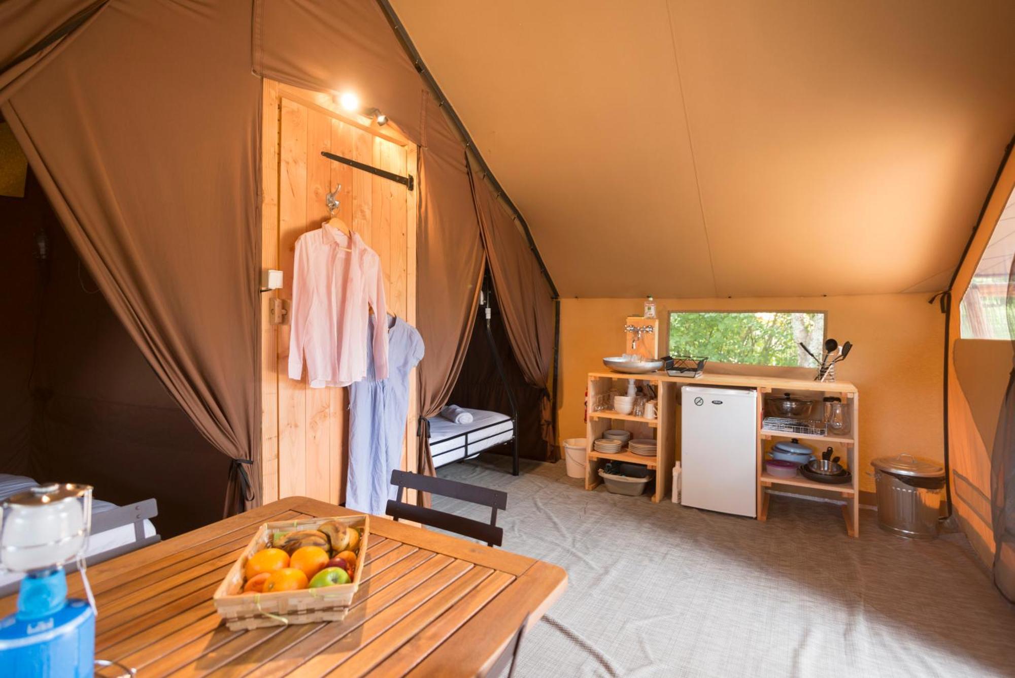 Huttopia Pays de Cordes sur Ciel Albi Habitación foto